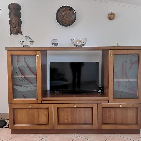 House Ceh Villa Črni Kal Eksteriør billede